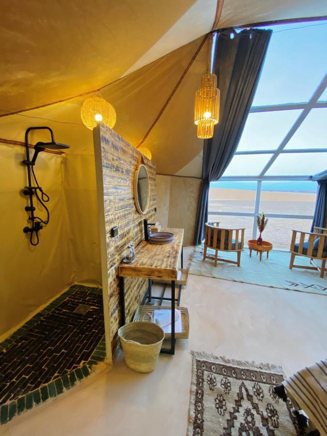 ホテル Sky View Camp メルズーガ エクステリア 写真